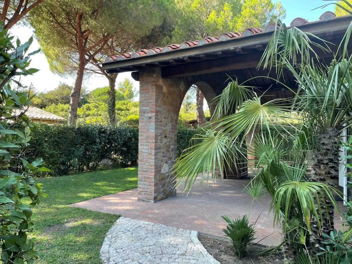 Villaggio I Sorbizzi Marina Di Bibbona